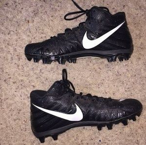 Football cleats